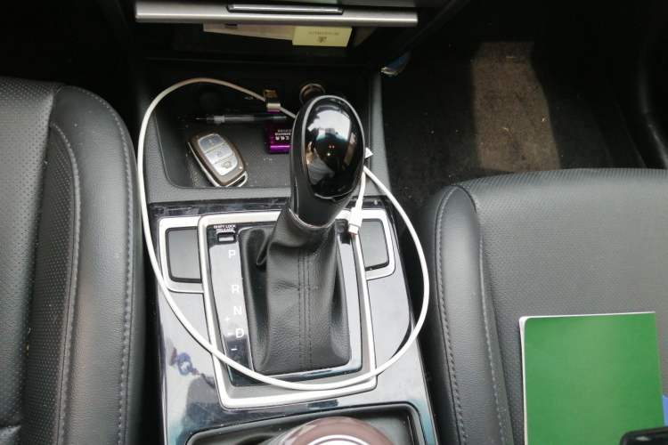 Used Hyundai Mistra 2016 1.8L Automatic Smart GLS Gear Lever