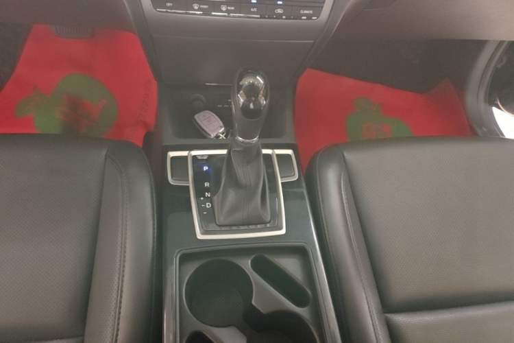 Used Hyundai Mistra 2016 1.8L Automatic Deluxe DLX Model Gear Lever