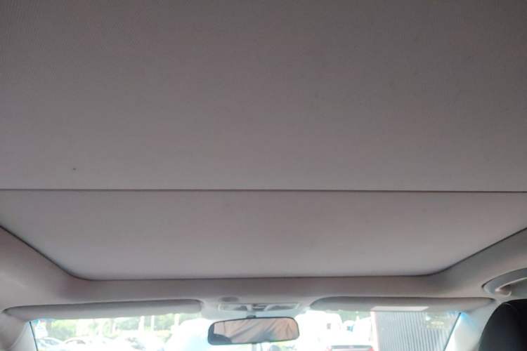 Used Hyundai Mistra 2016 1.8L Automatic Smart GLS Headliner