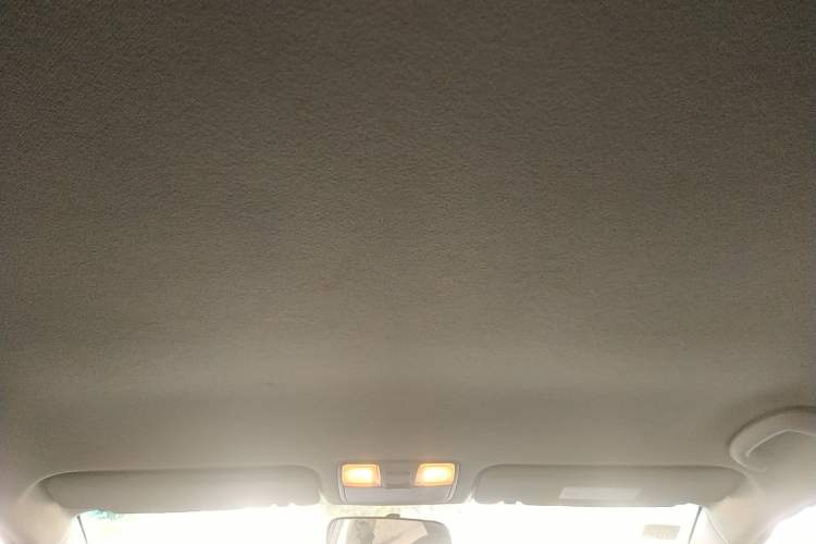 Used Hyundai Mistra 2016 1.8L Manual Comfort GL Model Headliner