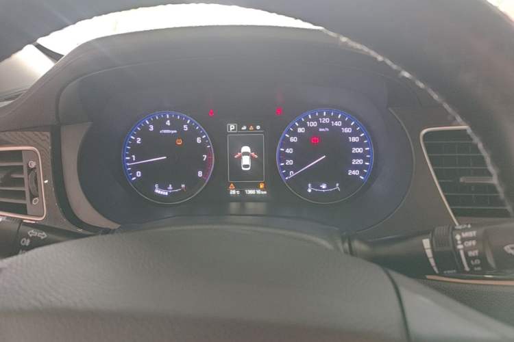 Used Hyundai Mistra 2016 1.8L Automatic Deluxe DLX Model Instrument Cluster