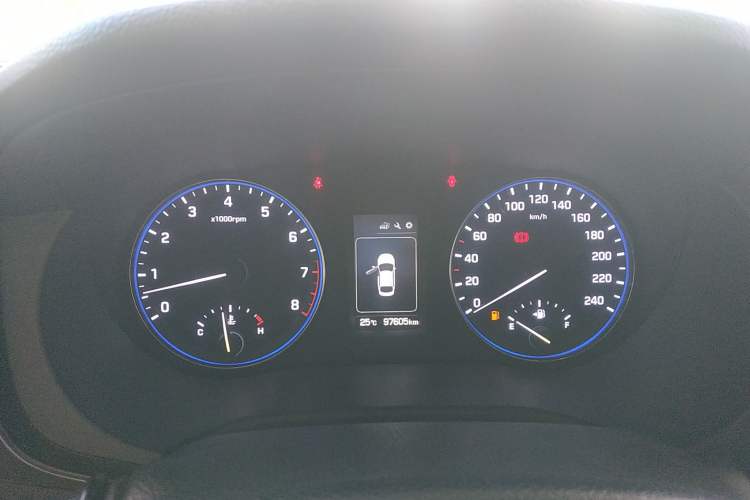 Used Hyundai Mistra 2016 1.8L Manual Comfort GL Model Instrument Cluster