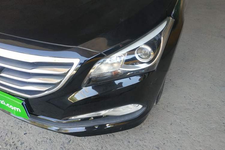 Used Hyundai Mistra 2016 1.8L Manual Comfort GL Model Left Front Headlight