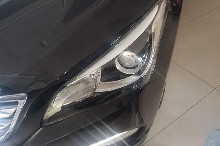 Used Hyundai Mistra 2016 1.8L Automatic Smart GLS Left Front Headlight