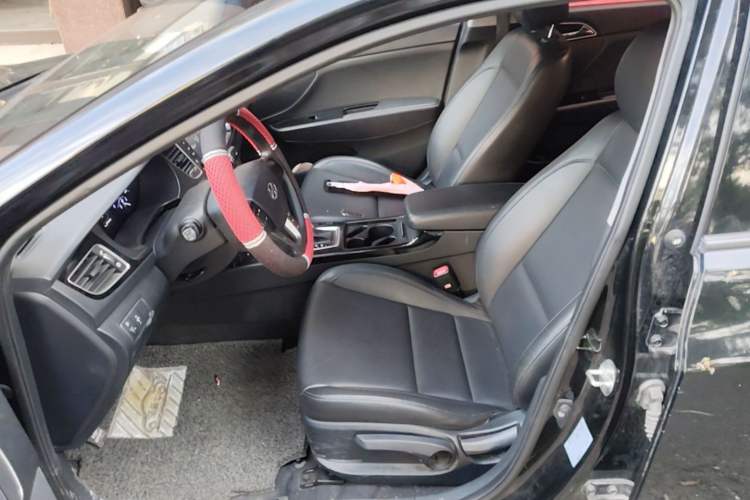 Used Hyundai Mistra 2016 1.8L Automatic Smart GLS Left Front Seat