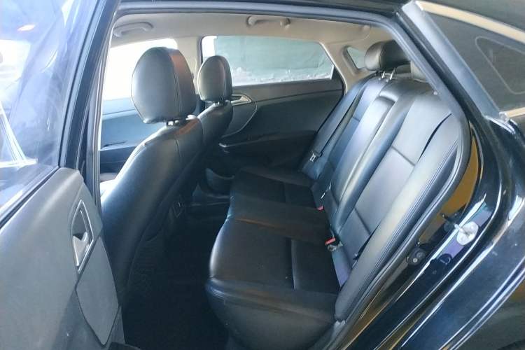 Used Hyundai Mistra 2016 1.8L Manual Comfort GL Model Left Rear Seat