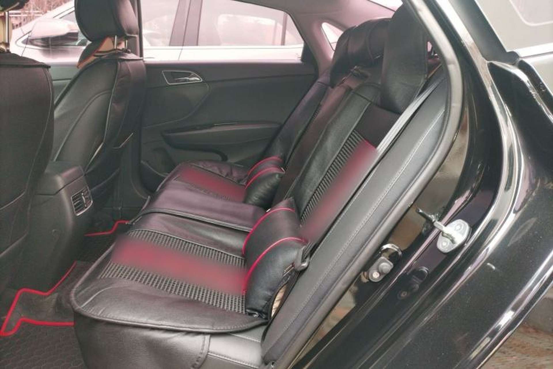 Used Hyundai Mistra 2016 1.8L Automatic Smart GLS Left Rear Seat