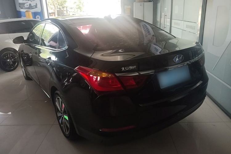 Used Hyundai Mistra 2016 1.8L Automatic Smart GLS Rear Left 45 Deg