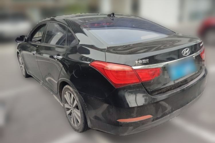 Used Hyundai Mistra 2016 1.8L Automatic Smart GLS Rear Left 45 Deg