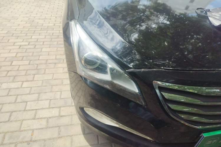 Used Hyundai Mistra 2016 1.8L Automatic Deluxe DLX Model Right Front Headlight