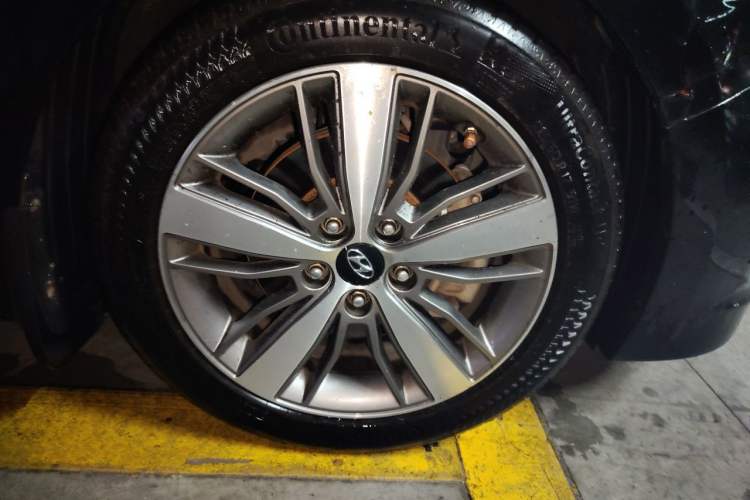 Used Hyundai Mistra 2016 1.6T Automatic Flagship TOP Model Right Front Wheel Hub