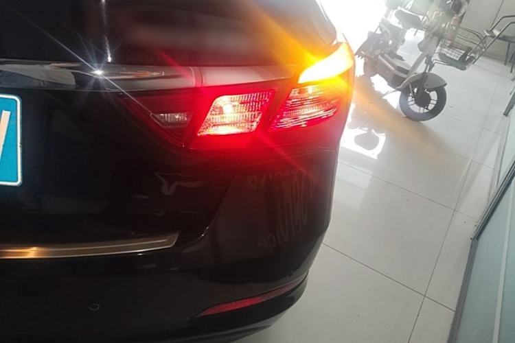 Used Hyundai Mistra 2016 1.8L Automatic Smart GLS Right Rear Taillight
