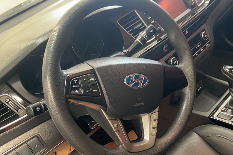 Used Hyundai Mistra 2016 1.8L Automatic Smart GLS Steering Wheel