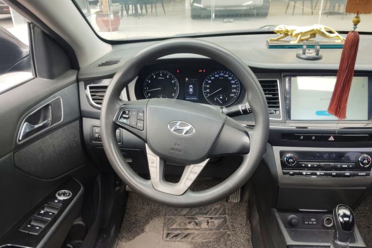 Used Hyundai Mistra 2016 1.8L Automatic Smart GLS Steering Wheel