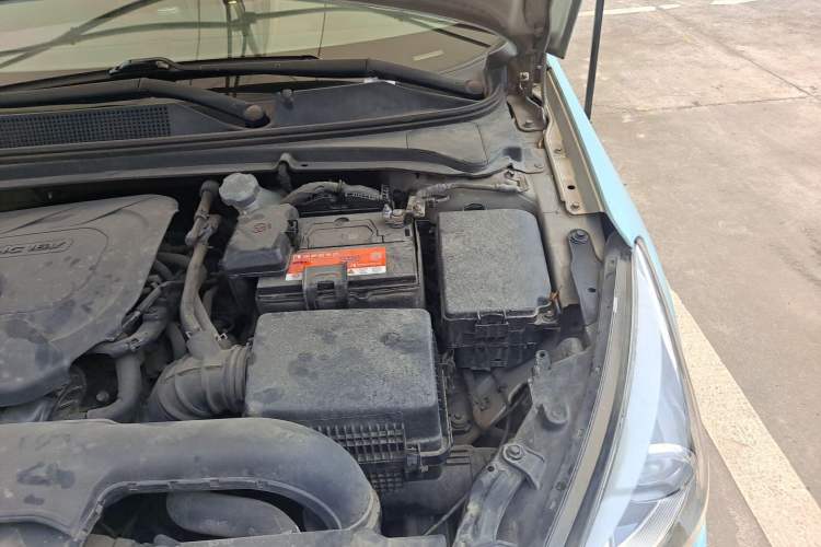 Used Hyundai Mistra 2016 1.8L Automatic Smart GLS Engine Bay Left