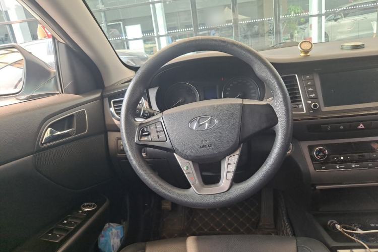 Used Hyundai Mistra 2016 1.8L Automatic Smart GLS Steering Wheel