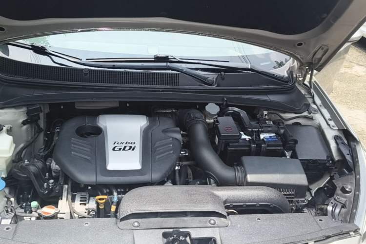 Used Hyundai Mistra 2016 1.6T Automatic Flagship TOP Model Engine Bay