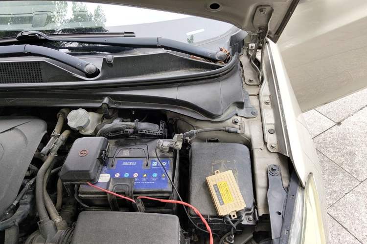 Used Hyundai Mistra 2016 1.8L Automatic Smart GLS Engine Bay Left