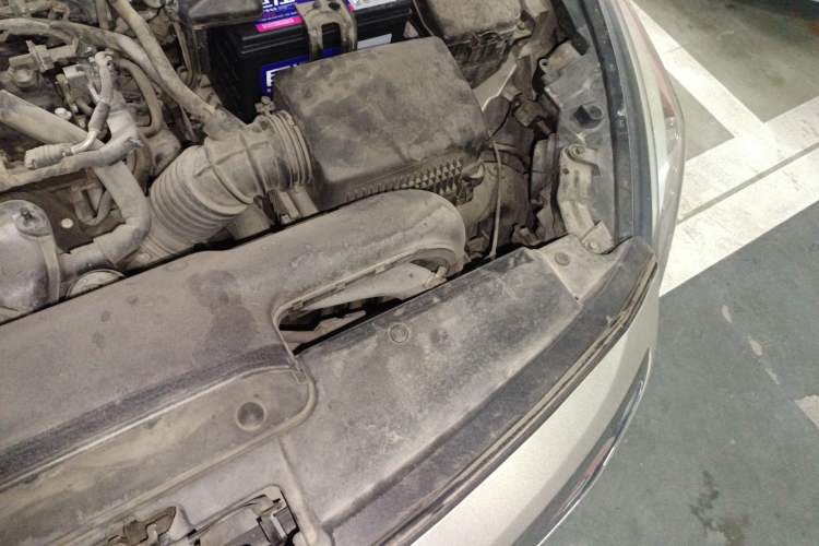 Used Hyundai Mistra 2016 1.8L Automatic Deluxe DLX Model Engine Bay Left