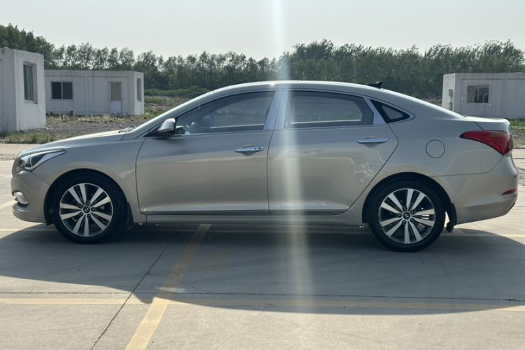 Used Hyundai Mistra 2016 1.8L Automatic Smart GLS Exterior 7
