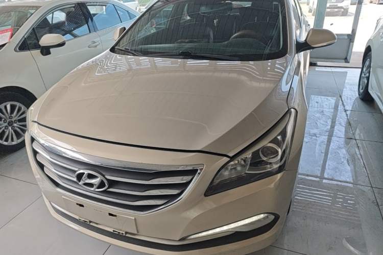 Used Hyundai Mistra 2016 1.8L Automatic Smart GLS Front