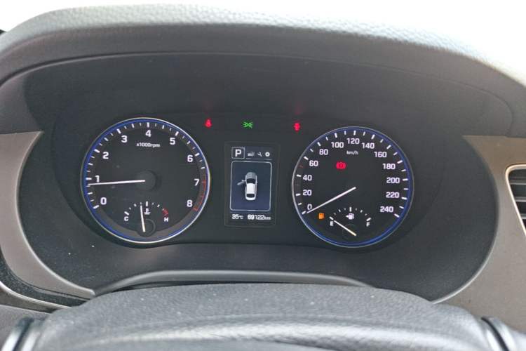 Used Hyundai Mistra 2016 1.8L Automatic Smart GLS Instrument Cluster