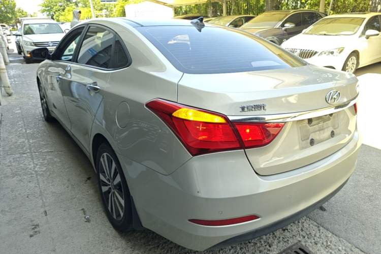 Used Hyundai Mistra 2016 1.8L Automatic Smart GLS Rear Left 45 Deg