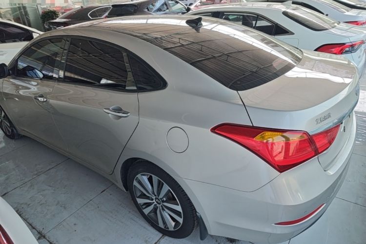 Used Hyundai Mistra 2016 1.8L Automatic Smart GLS Rear Left 45 Deg