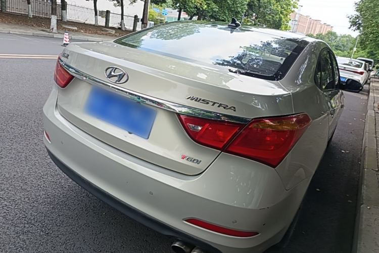 Used Hyundai Mistra 2016 1.6T Automatic Smart GLS Rear Right 45 Deg