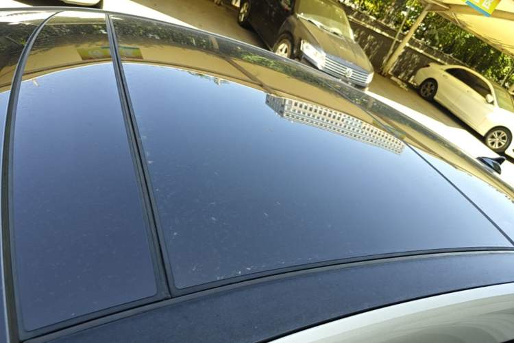 Used Hyundai Mistra 2016 1.8L Automatic Smart GLS Roof