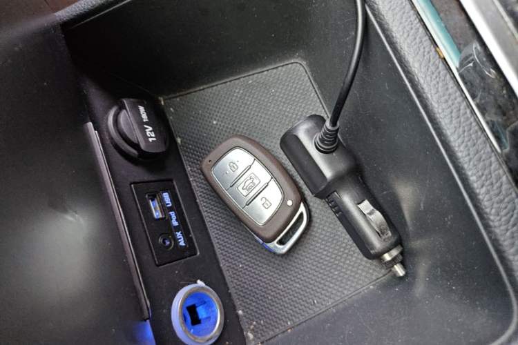 Used Hyundai Mistra 2016 1.8L Automatic Smart GLS Vehicle Key