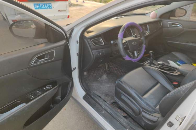 Used Hyundai Mistra 2016 1.8L Automatic Smart GLS Driver Seat