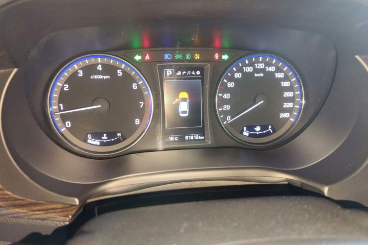 Used Hyundai Mistra 2016 1.8L Automatic Deluxe DLX Model Instrument Cluster