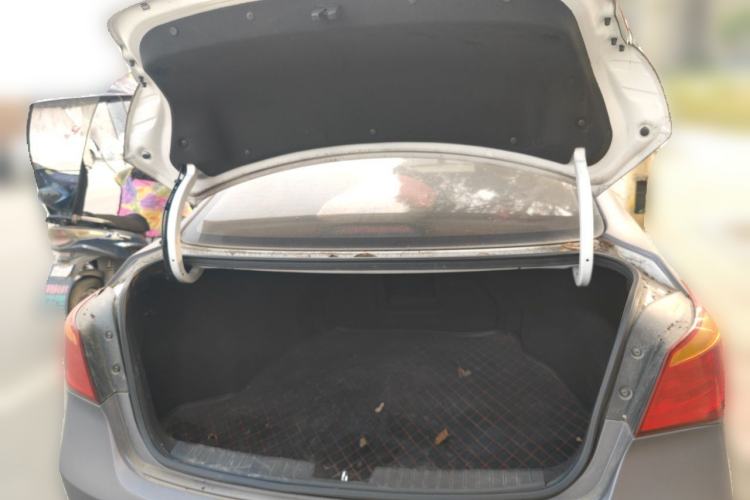 Used Hyundai Mistra 2016 1.8L Automatic Smart GLS Trunk