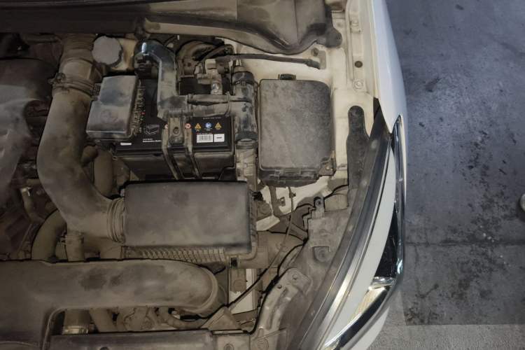 Used Hyundai Mistra 2016 1.6T Automatic Flagship TOP Model Engine Bay Left