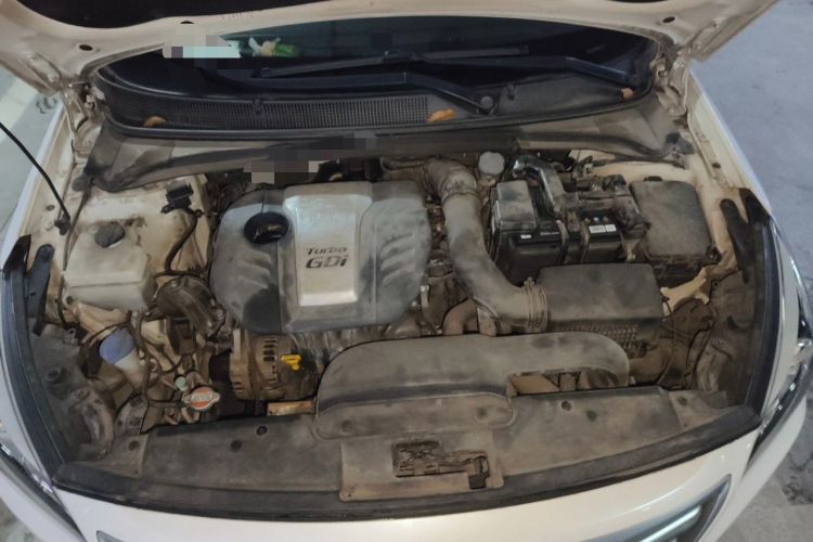 Used Hyundai Mistra 2016 1.6T Automatic Flagship TOP Model Engine Bay