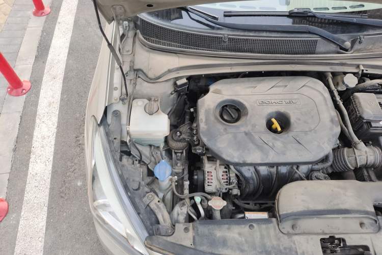 Used Hyundai Mistra 2016 1.8L Automatic Smart GLS Engine Bay Right