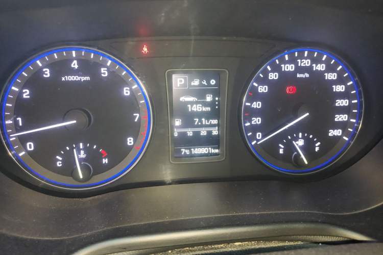 Used Hyundai Mistra 2016 1.8L Automatic Smart GLS Instrument Cluster