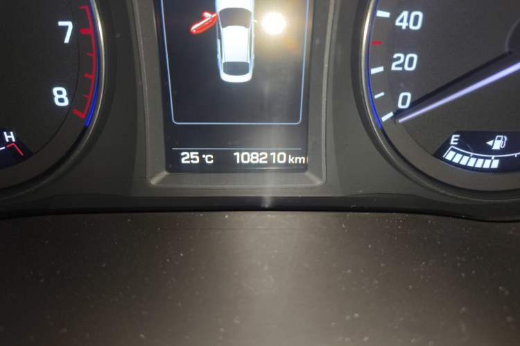 Used Hyundai Mistra 2016 1.6T Automatic Flagship TOP Model Odometer Close Up