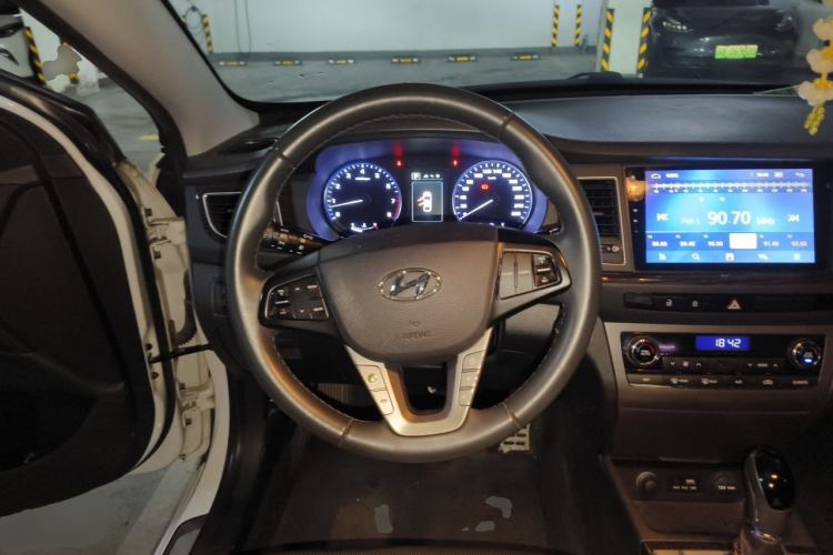 Used Hyundai Mistra 2016 1.6T Automatic Flagship TOP Model Steering Wheel