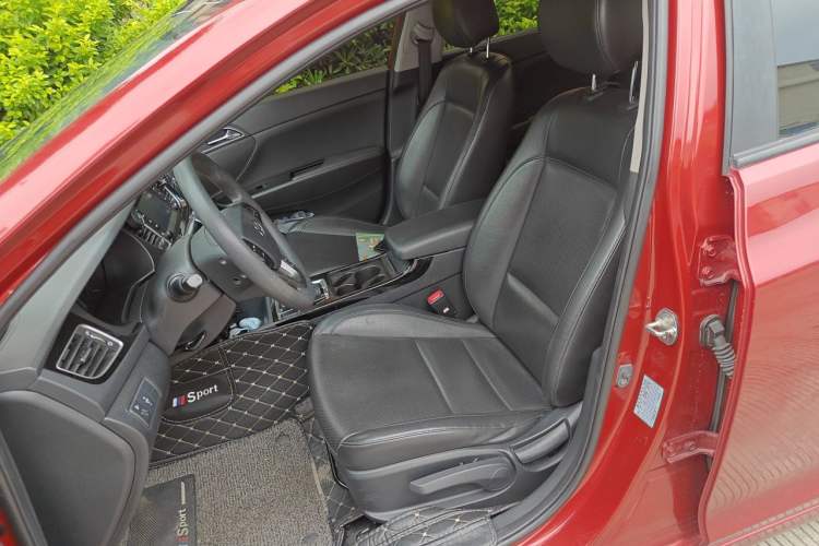 Used Hyundai Mistra 2016 1.8L Automatic Smart GLS Left Front Seat