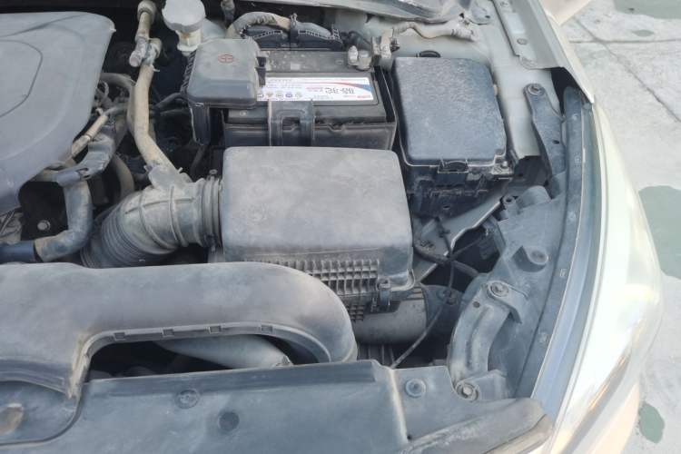 Used Hyundai Mistra 2016 1.8L Automatic Deluxe DLX Model Engine Bay Left