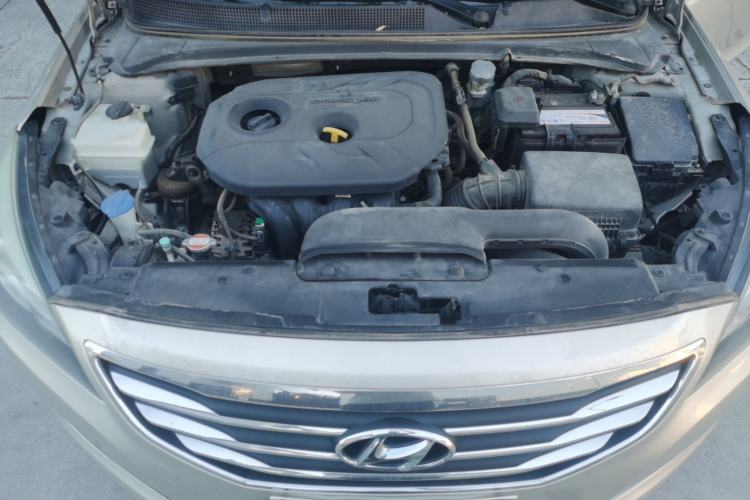 Used Hyundai Mistra 2016 1.8L Automatic Deluxe DLX Model Engine Bay
