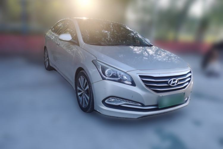 Used Hyundai Mistra 2016 1.8L Automatic Deluxe DLX Model Front Right 45 Deg