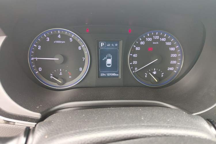 Used Hyundai Mistra 2016 1.8L Automatic Smart GLS Instrument Cluster