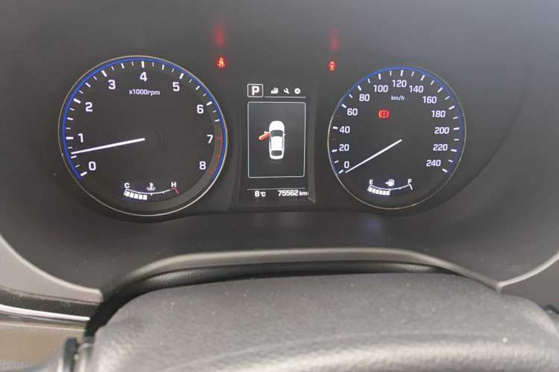 Used Hyundai Mistra 2016 1.8L Automatic Deluxe DLX Model Odometer Close Up