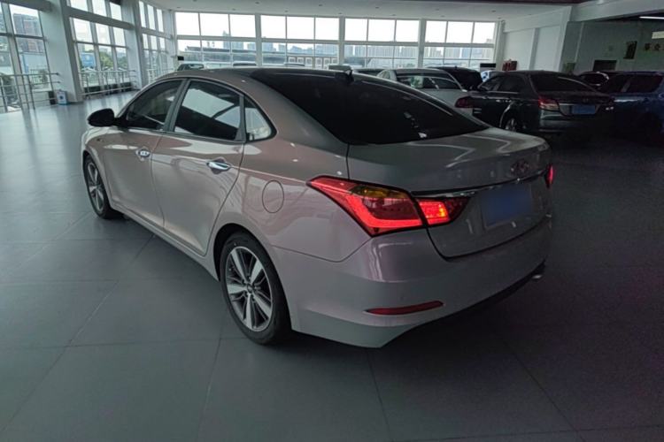 Used Hyundai Mistra 2016 1.6T Automatic Flagship TOP Model Rear Left 45 Deg