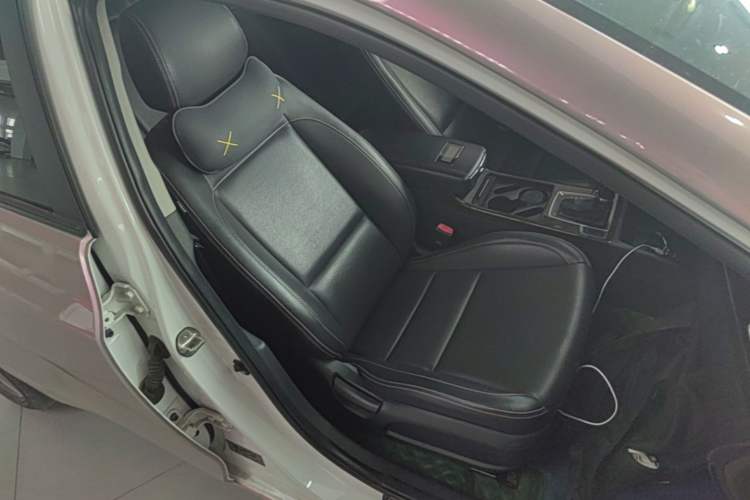 Used Hyundai Mistra 2016 1.6T Automatic Flagship TOP Model Right Front Seat