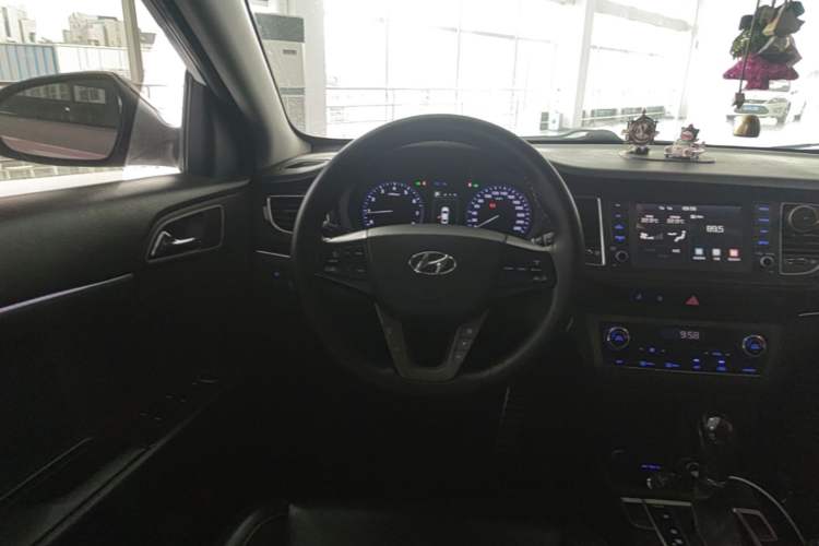 Used Hyundai Mistra 2016 1.6T Automatic Flagship TOP Model Steering Wheel