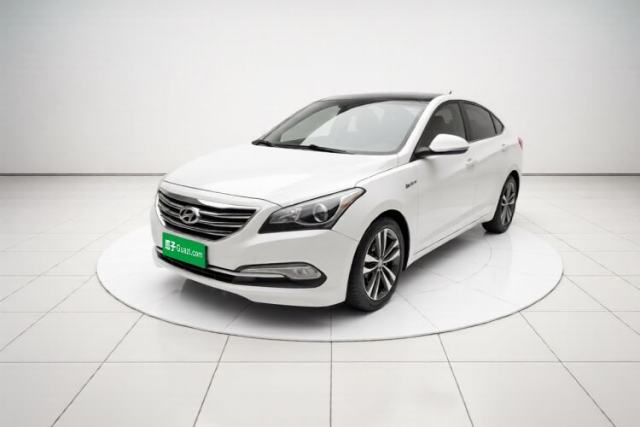 Hyundai Mistra 2016 1.6T Automatic Flagship TOP Model usado